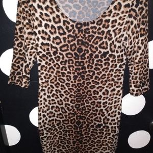Cute leopard or cheetah print dress.